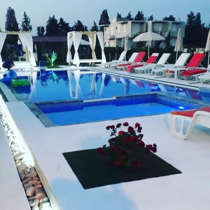 Apartments Paradise Ulcinj Exterior photo